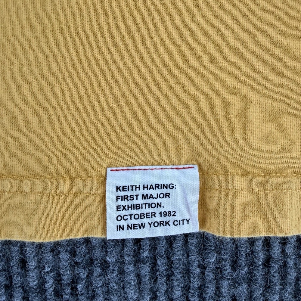 Keith Haring UT Uniqlo tee shirt first exhibit New York art to wear Y2K - Picture 5 of 9